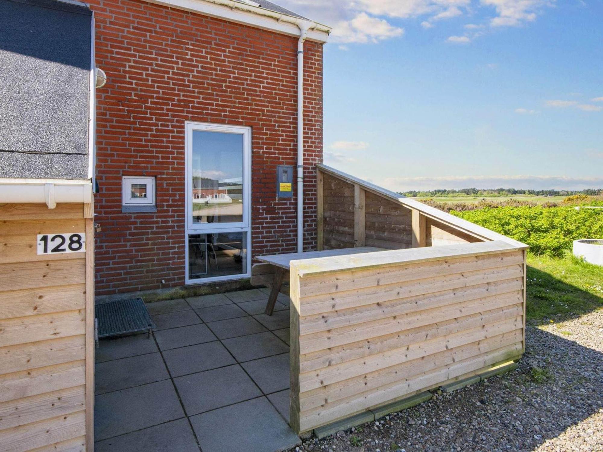 5 Person Holiday Home In R M Rømø Kirkeby Exterior foto